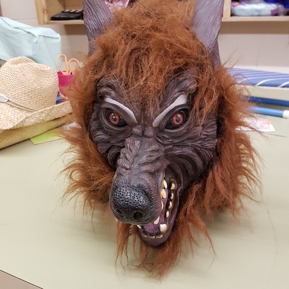 Wolf head mask Halloween Costume - Picture 3 of 6